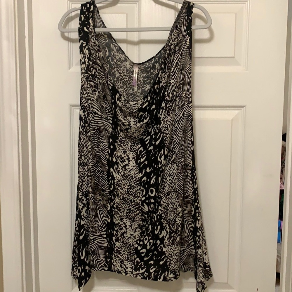 Animal print top